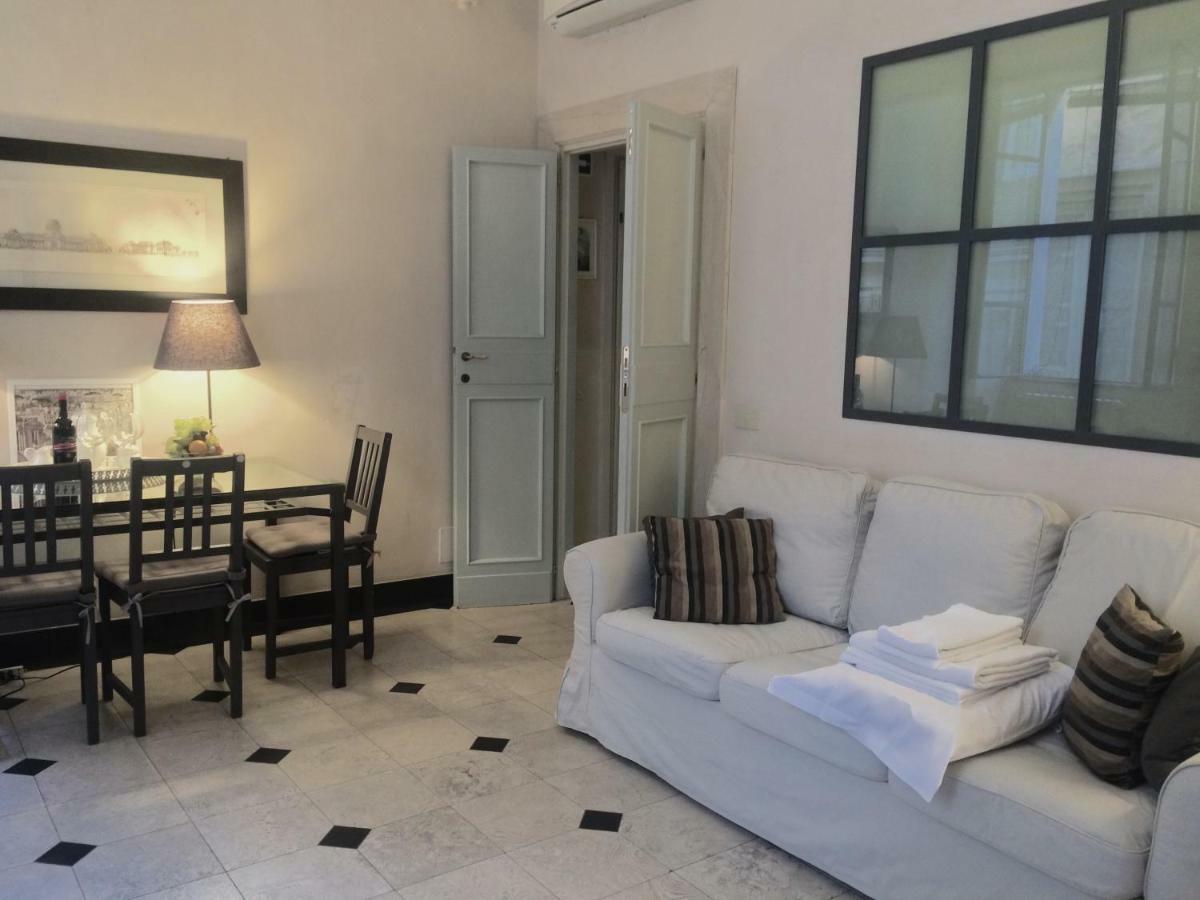 La Casa In Vetrina Lägenhet Rom Exteriör bild